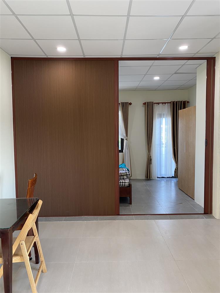 Rèm tổ ong cách âm có tốt không?